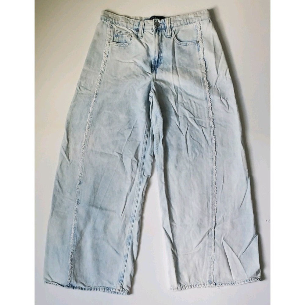 Gap Ultrasoft Baggy High Rise Jeans Womens 6/28R Light Wash Fray Wide-Leg Skater
